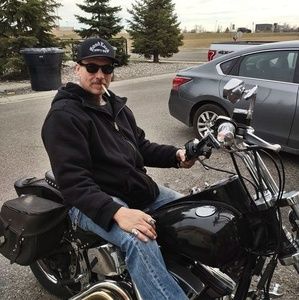 Meet your Posher, Chad